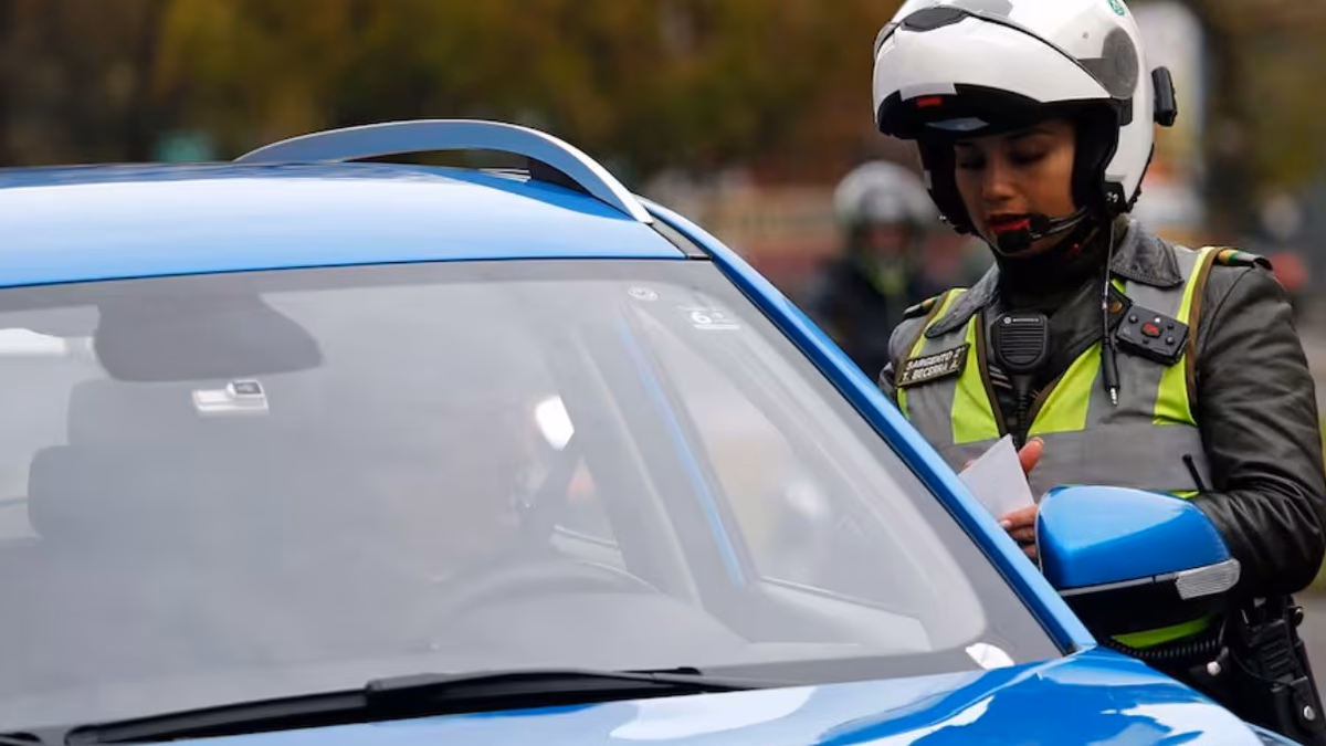 Restricción vehicular 2025: consulta con tu patente si tu auto aplica