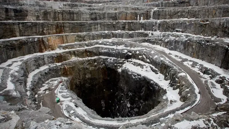 Rio Tinto cierra la histórica mina Diavik y deja los diamantes atrás