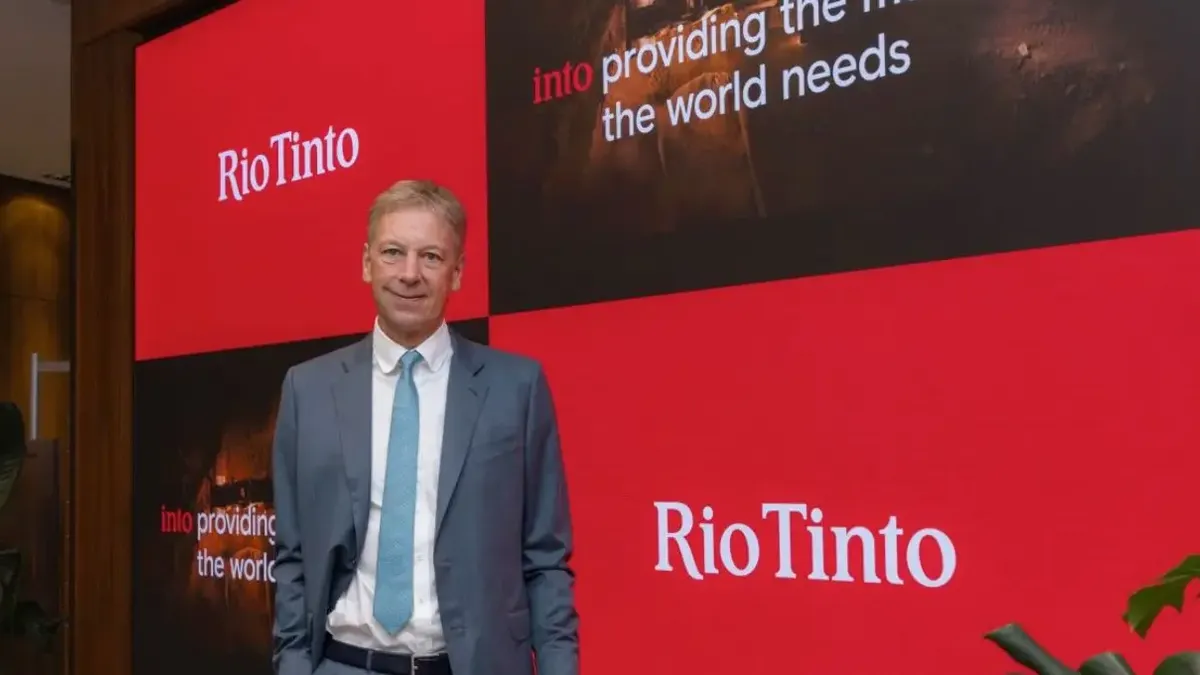 Rio Tinto inaugura la mina Western Range frenando la caída del hierro.