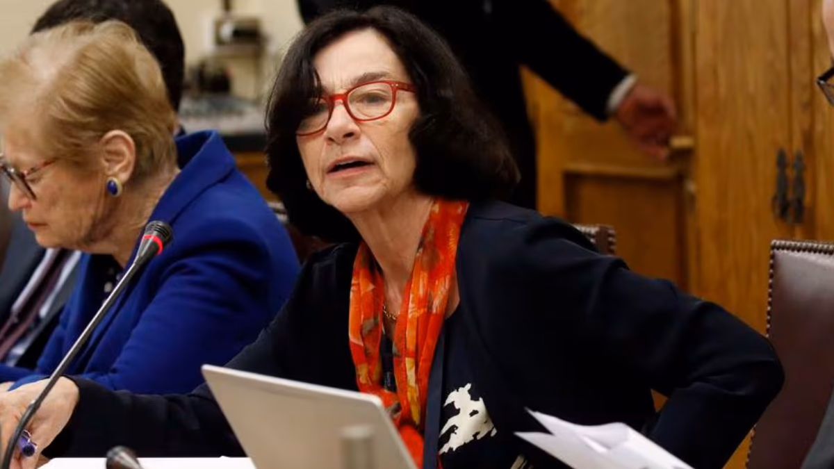 Rosanna Costa dice que no es evidente estimar cuánto se modificarían las proyecciones de precio del cobre