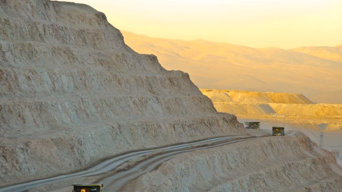 Se constituye mesa técnica para reducir tiempos de tramitación de proyectos mineros