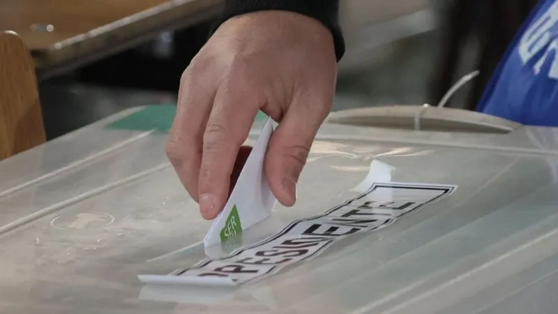¿Se puede votar con el carnet vencido? Revisa los documentos válidos para sufragar este 16 de noviembre