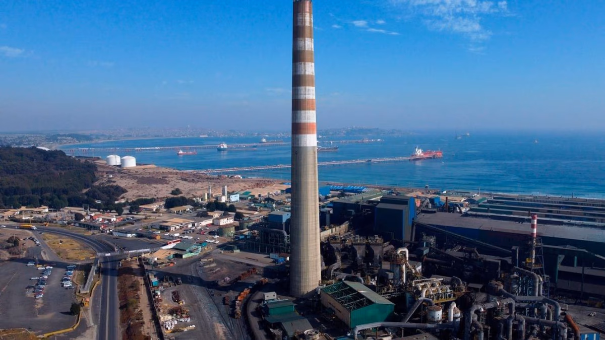 Sernageomin aprueba prórroga de cierre temporal para Fundición Ventanas hasta 2028: Codelco asegura cumplimiento ambiental y avance en estudios de cierre definitivo