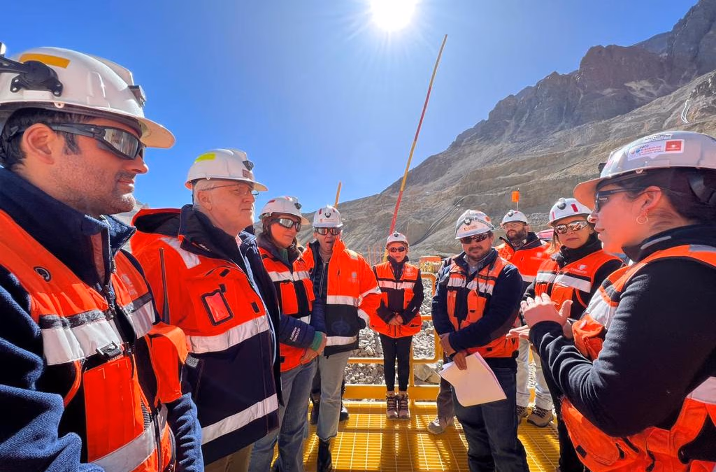 Servicio de Evaluación Ambiental (SEA) recorre División Andina para interiorizarse de sus iniciativas de sustentabilidad