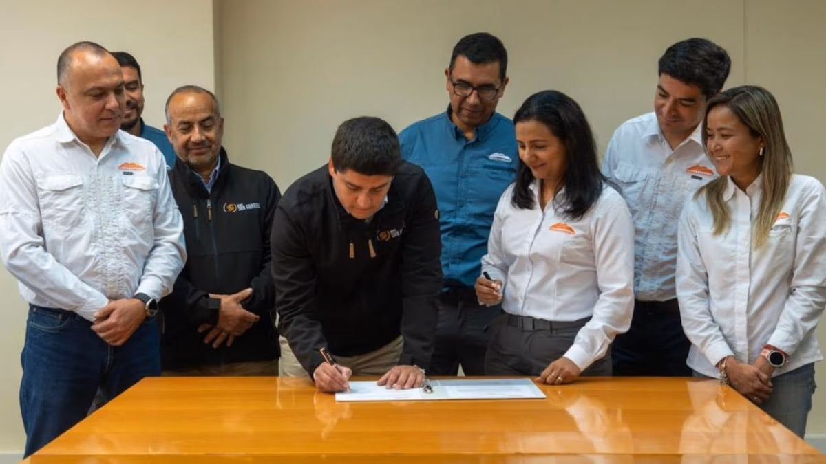 Sierra Gorda SCM: La nueva era del transporte minero sostenible