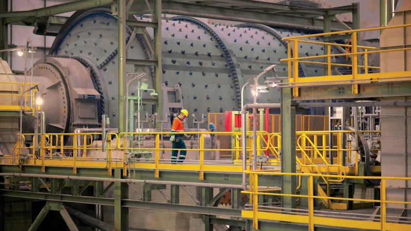 Sigdo Koppers supera expectativas con utilidades récord y proyecta inversiones millonarias