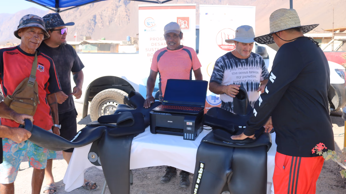 Sindicato Indígena de Tocopilla recibe un bote e implementaciones para su trabajo