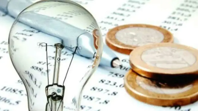 Sobreestimación en tarifas eléctricas provoca cobros excesivos de 100 millones de dólares