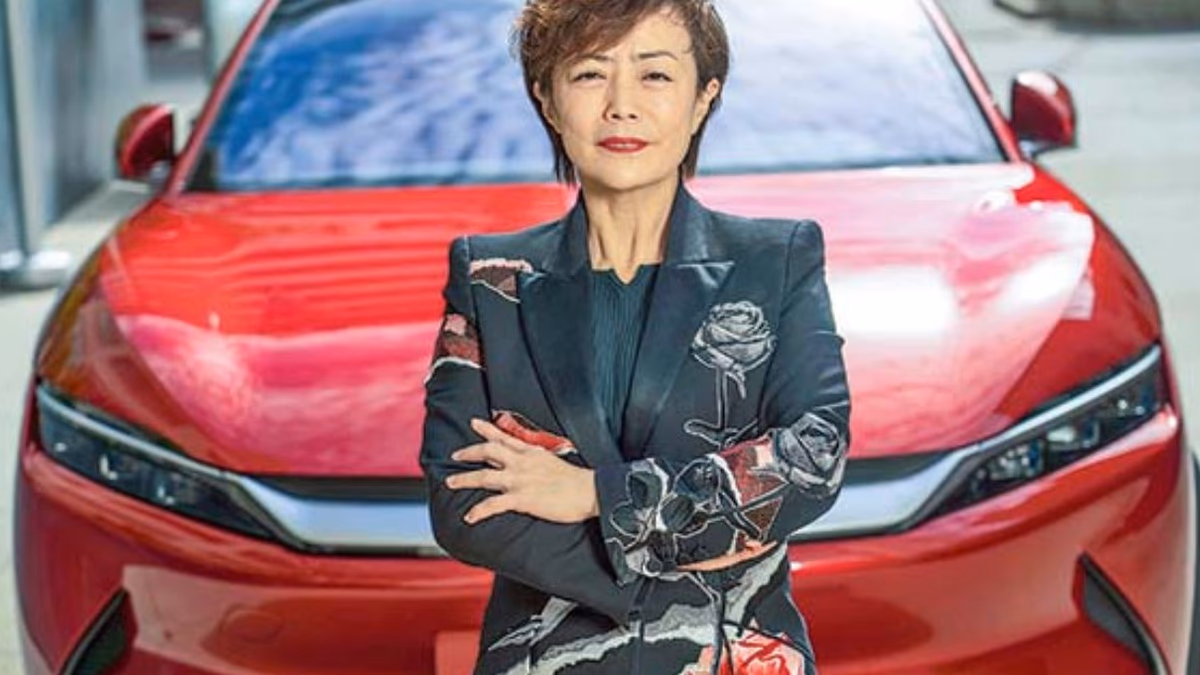 Stella Li, presidenta BYD Americas: «El Presidente Boric quiere ser más agresivo en el desarrollo de muchas industrias de litio en Chile»