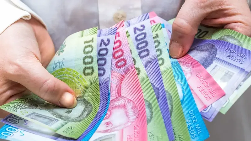 Suben Bono de Protección, Logro Escolar y Formalización del Trabajo: estos son los nuevos montos