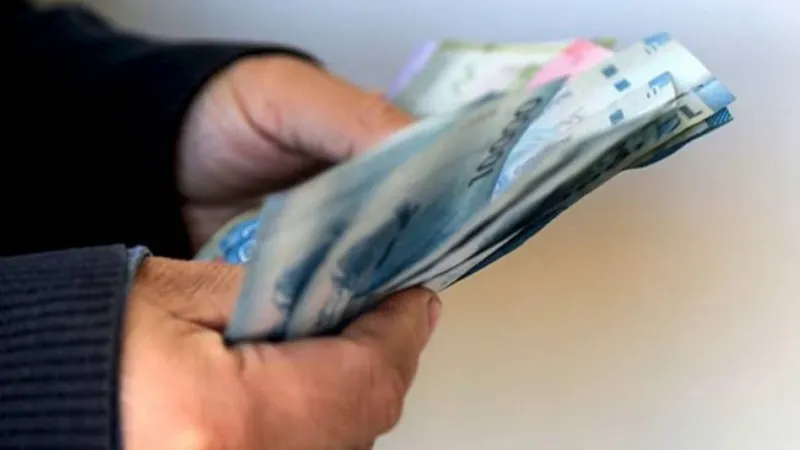Sueldo mínimo 2026: ley obliga nuevo reajuste antes de mayo y abre debate por impacto económico