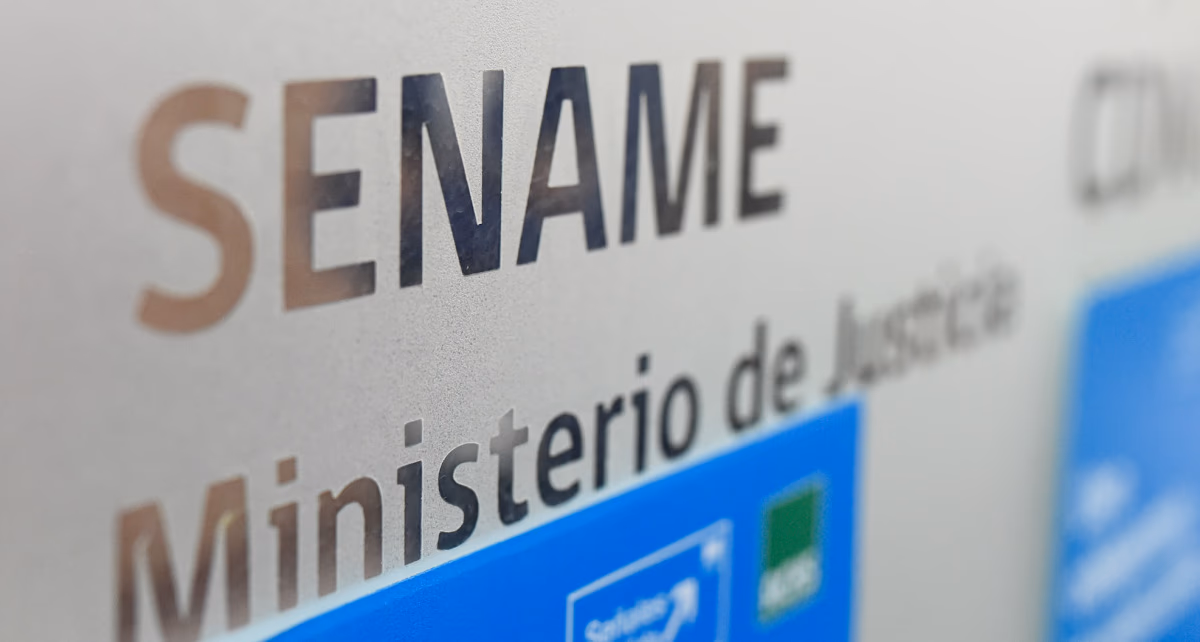 Sueldos de hasta $1.800.000: Conoce las vacantes laborales y cómo postular que ofrece Sename