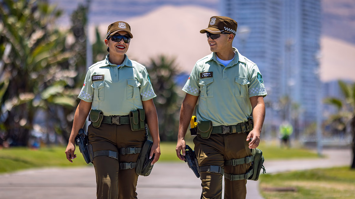 Sueldos de hasta $2,9 millones: Carabineros de Chile ofrece diversos puestos laborales