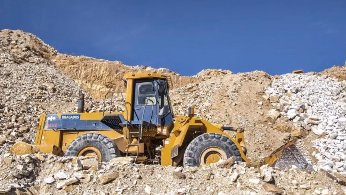 Sumitomo y Bullrush: Alianza estratégica para impulsar producción de minerales preciosos