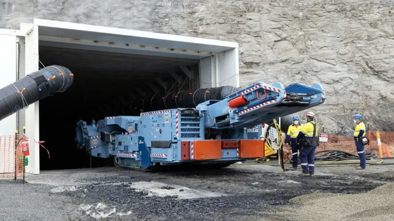 Suspensión en Curragh profundiza la crisis de Coronado tras fatal accidente laboral