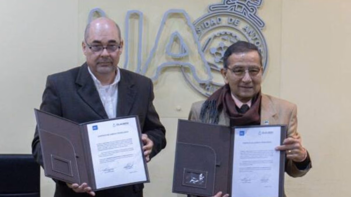 Tecnología chilena inhibe fijación de organismos marinos en desalinización de aguas