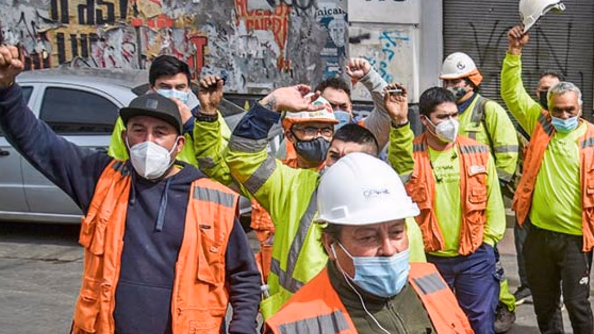 Trabajadores portuarios anuncian paralización de actividades este miércoles de Iquique a Punta Arenas