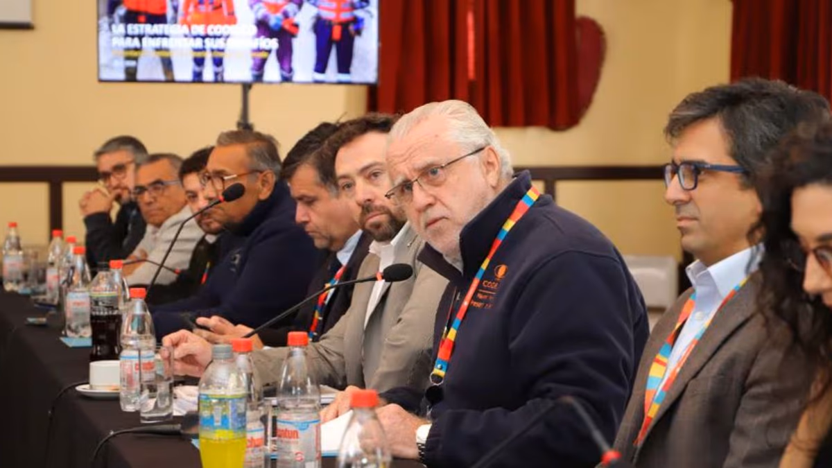 Tras registrar pérdidas en 2023, Pacheco proyecta que Codelco retomará las ganancias este año para poder capitalizar el 30%