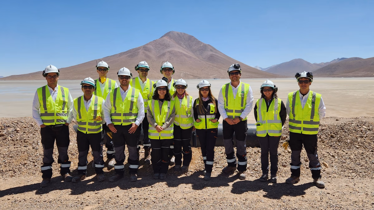 Trece jóvenes ingenieros e ingenieras se integraron a programa de entrenamiento en Collahuasi