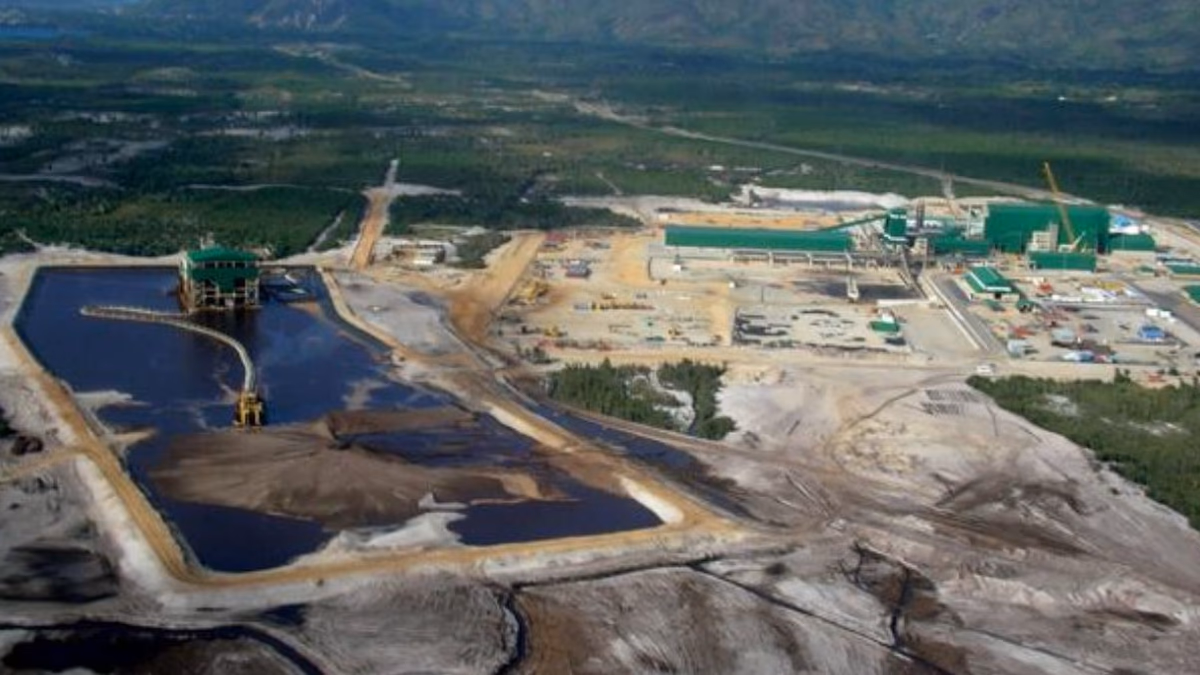 Vecinos de una mina cercana a Madagascar emprenden acciones legales contra Rio Tinto