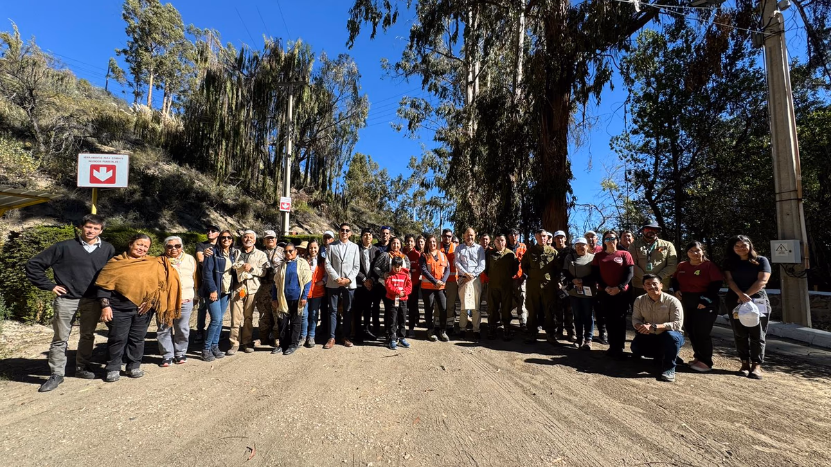 Vecinos participan en la primera cuenta pública de la Central Hidroeléctrica Chapiquiña de ENGIE Chile