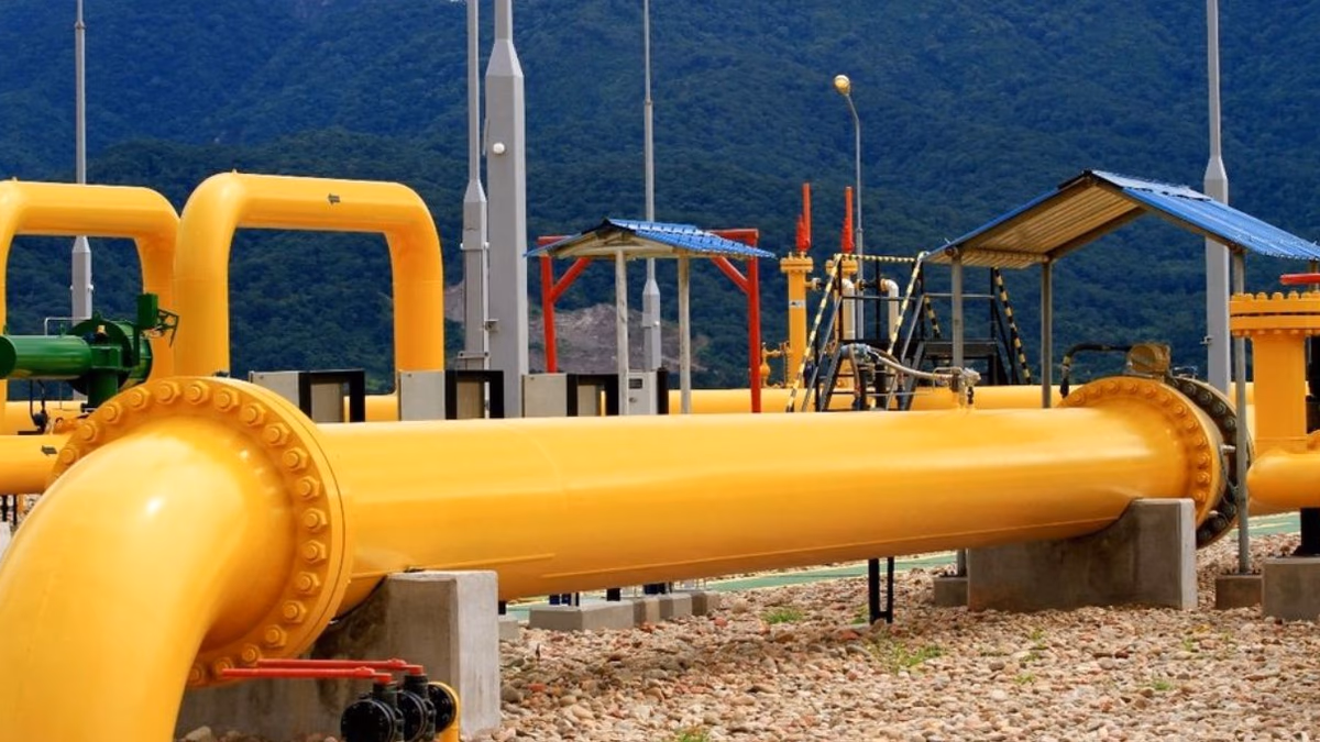 YPFB considera alquilar gasoductos a Argentina para exportar gas a Brasil