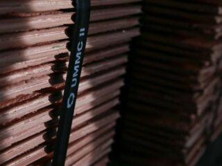 Cobre repunta por renovado optimismo comercial