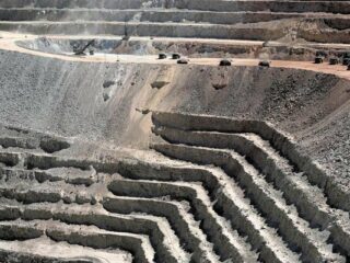 Producción de Escondida disminuyó a septiembre por menor ley de cobre esperada