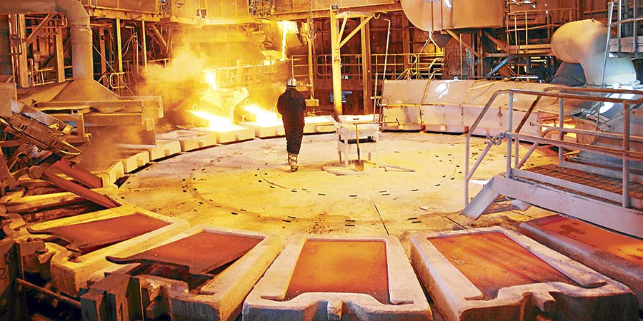 Cobre mantiene alzas; aluminio y zinc retroceden por atención a inventarios