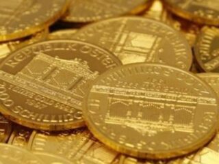Oro retrocede desde máximos de 7 años ante menor nerviosismo conflicto Irán-EEUU