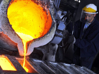 Cochilco rebaja a US$2,85 su proyección para el precio del cobre en 2020 y prevé "pausada mejoría" en su valor