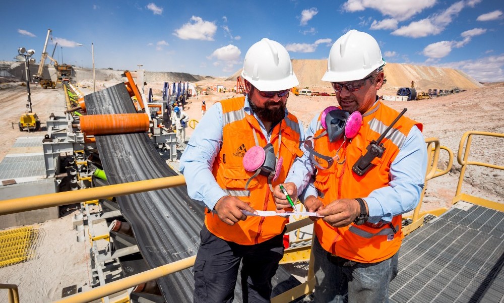 Empleo en la minería crece 11,9% en doce meses y alcanza el nivel más alto en los últimos cuatro años