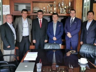 Presidente de la Cámara Minera de Chile se reunió con nuevo Viceministro de Minas de Ecuador