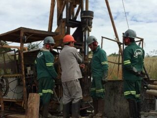 (Brasil) ValOre continúa identificando nuevos objetivos PGE en Pedra Branca; Proporciona actualización sobre COVID-19