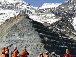 Minera Anglo American inyectará US$1.413 millones en filial en Chile