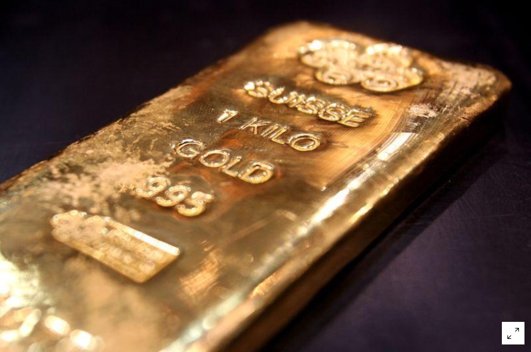 Oro se encamina a mayor ganancia semanal desde octubre 2011 por temor al virus