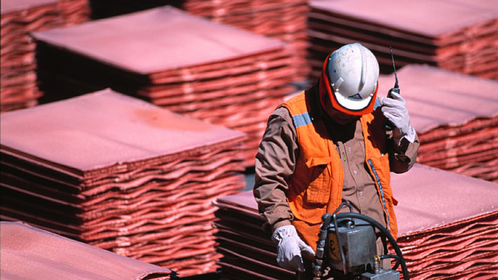 Covid-19: Los resguardos frente al virus de la industria minera, uno de los sectores clave de la economía chilena