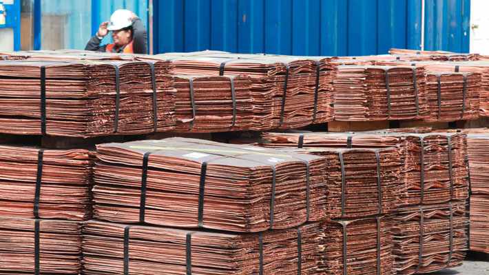 Cobre vuelve a bajar con fuerza y su precio registra caída de 15% en lo que va de la semana