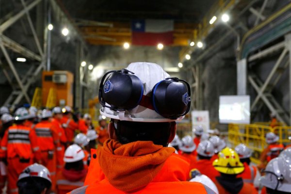 Trabajadores chilena Codelco amenazan con poner en cuarentena o paralizar áreas en minas por pandemia