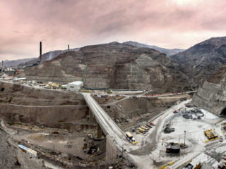 Brecha entre las mineras N° 1 y el N° 2 de cobre se amplían a medida que la producción de Codelco cae 5.3%