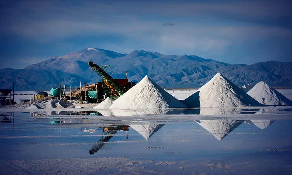 Lithium Chile amplía programa de exploración en su propiedad de litio-cesio Laguna Blanca