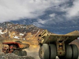 Minería se ubica entre los sectores más favorecidos por caída en precios del petróleo