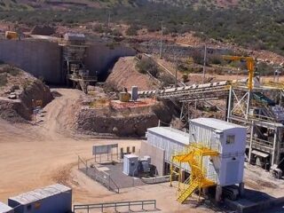 Minera ligada a capitales canadienses pide su reorganización por los efectos de la sequía y el Covid-19