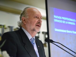 Ministro Prokurica: “Cada país ha adoptado estrategias distintas ante una pandemia desconocida y con efectos que han durado más de lo esperado”