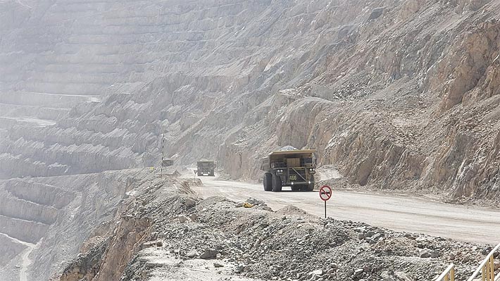 Codelco decide detener fundición de Chuquicamata ante "compleja situación" en Región de Antofagasta