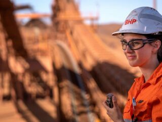 BHP conversa con Ministerio de Ciencias por app para prevenir Covid