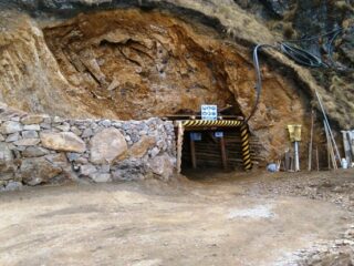 Minas PPX 8.469 Toneladas Calificación de 8,68 gpt Au en Mina Callanquitas durante el primer trimestre de 2020