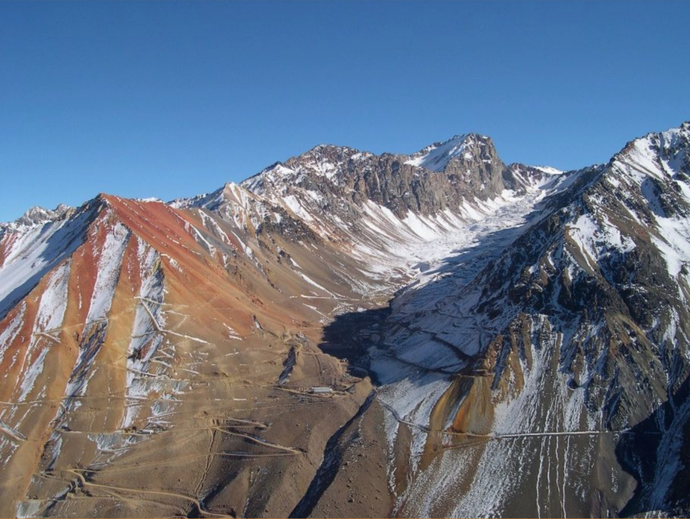 Cerro Grande Mining Corporation anuncia carta de intención para adquirir los activos relacionados con el proyecto de minería de oro y cobre Pimentón