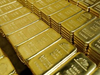 Hace cuatro años que el oro no tenía un trimestre tan brillante