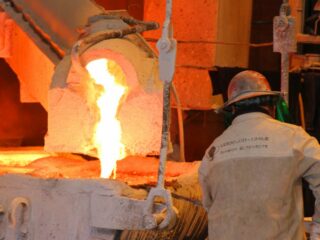 Cobre cierra positivo julio y encadena cuatro subidas mensuales consecutivas: Se ha recuperado 34% desde fines de marzo